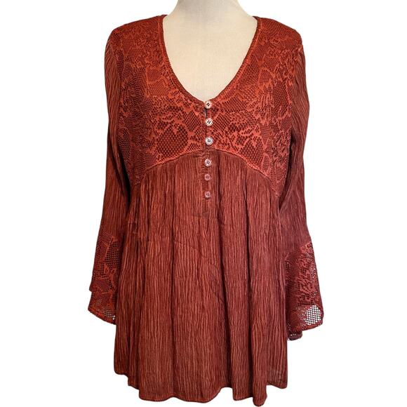 Indigo Thread Co. Tops - Indigo Thread NWOT Crinkle Babydoll Top Womens Medium Rust Crochet Lace Boho